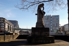 P1000449