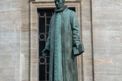 P1040693